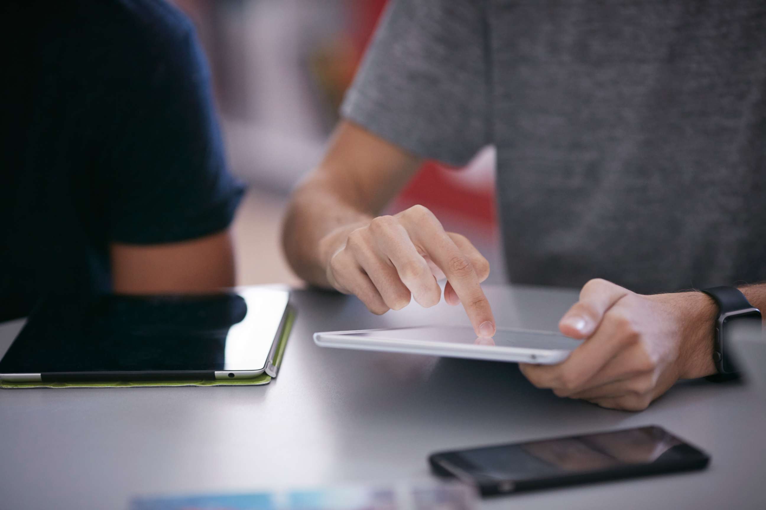Redefining Global SMS Delivery Standards with SMSCodex Cloud Communication Network
