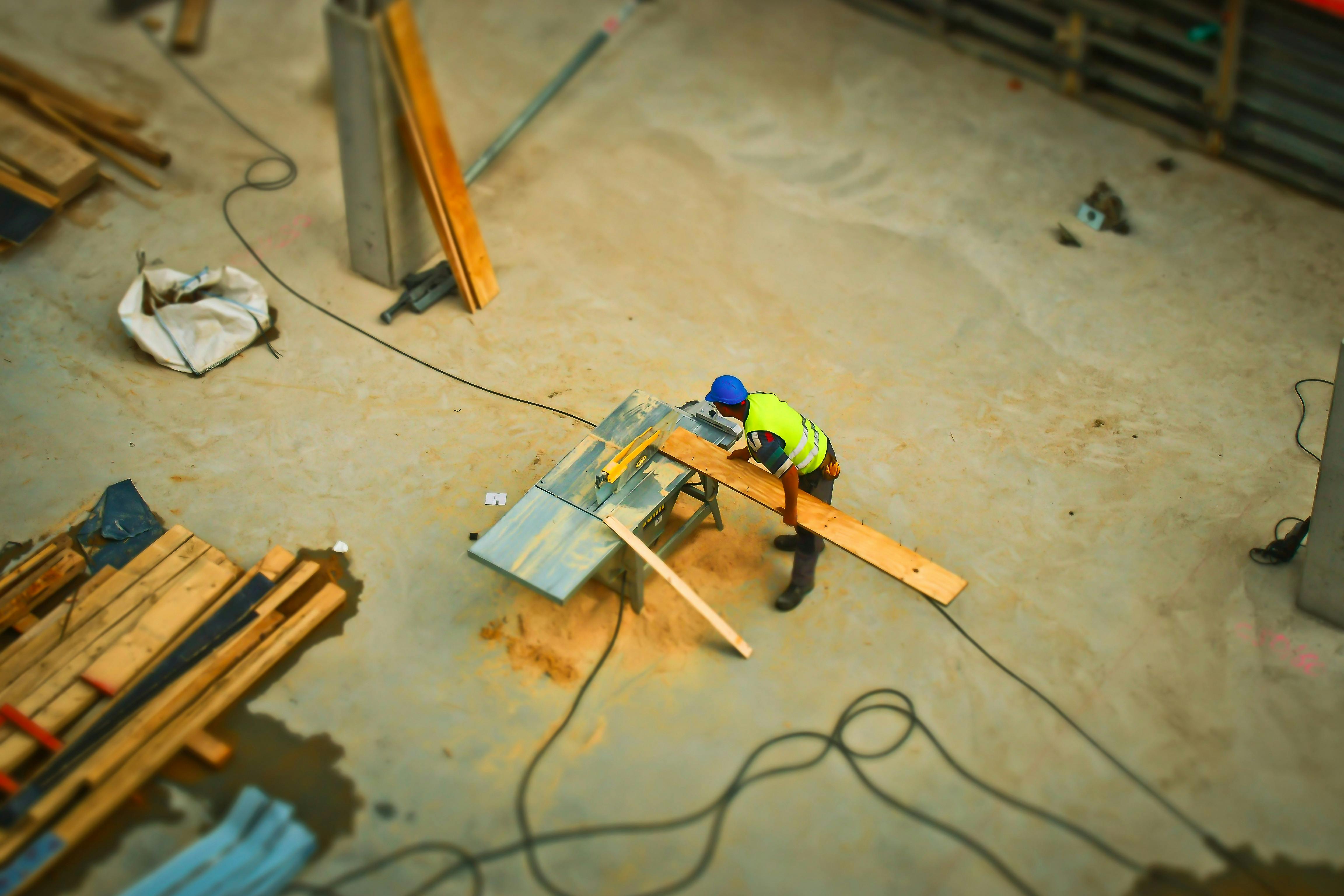 Best OSHA Safety Training Colorado Programs for Contractors
